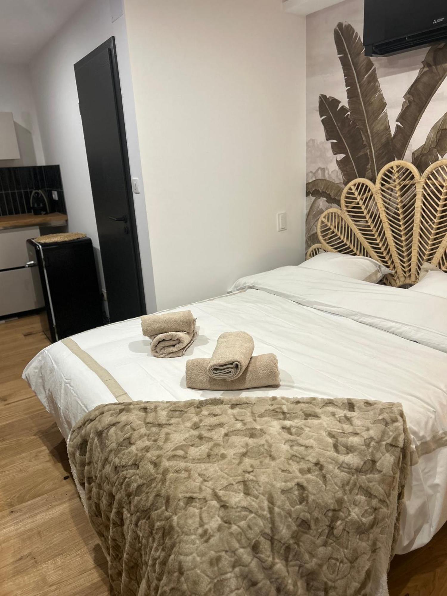 Appartement Prestige Avec Terrasse Le Chene Dore Au Coeur Du Centre Touristique Cite Des Loisirs 200 M Du Galaxie,face Au Snowworld Parking Gratuit Privatif Amnéville